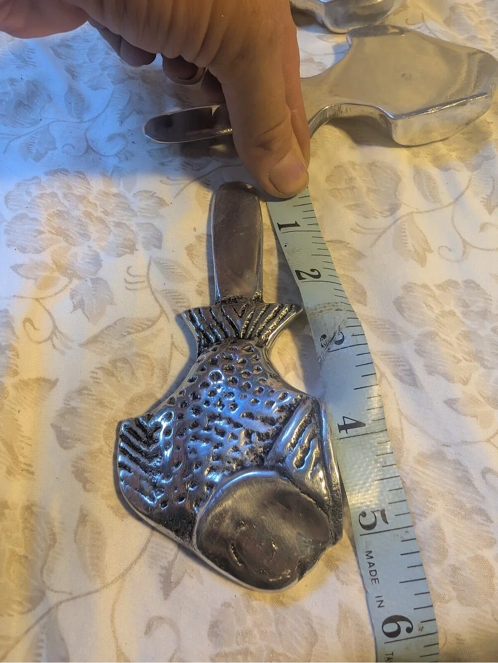 Vintage Set of 4 Fish-Shaped Aluminum Spreaders
